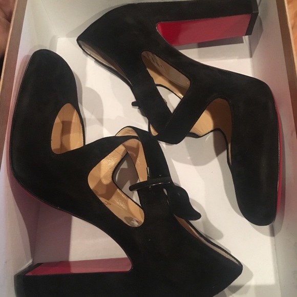 Christian Louboutin Miss Ellen Pumps - Picture 4 of 7